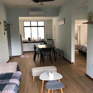 Mahkota hotel homestay